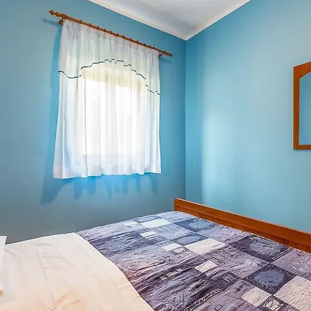 Apartment Vitomir *