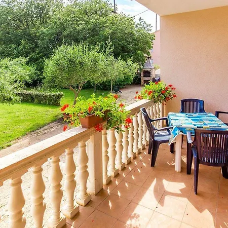 Apartment Vitomir